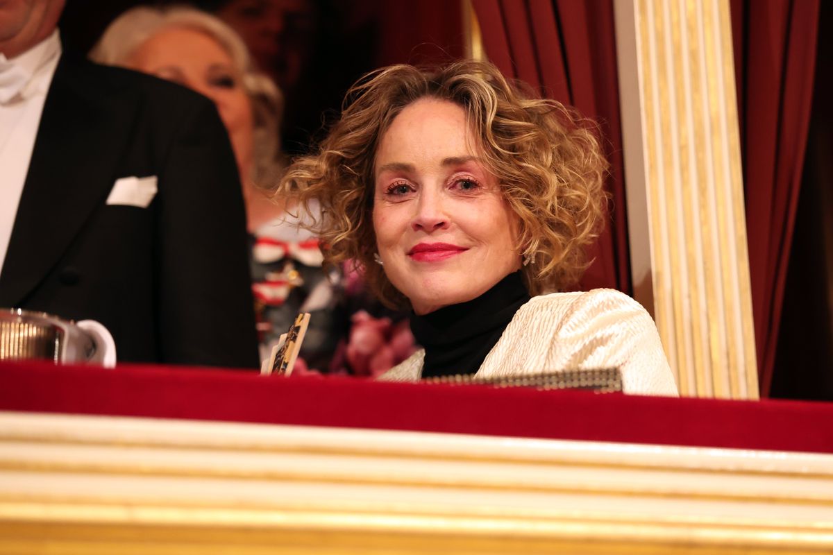 Sharon Stone a 68. Bécsi Operabálon vett részt.