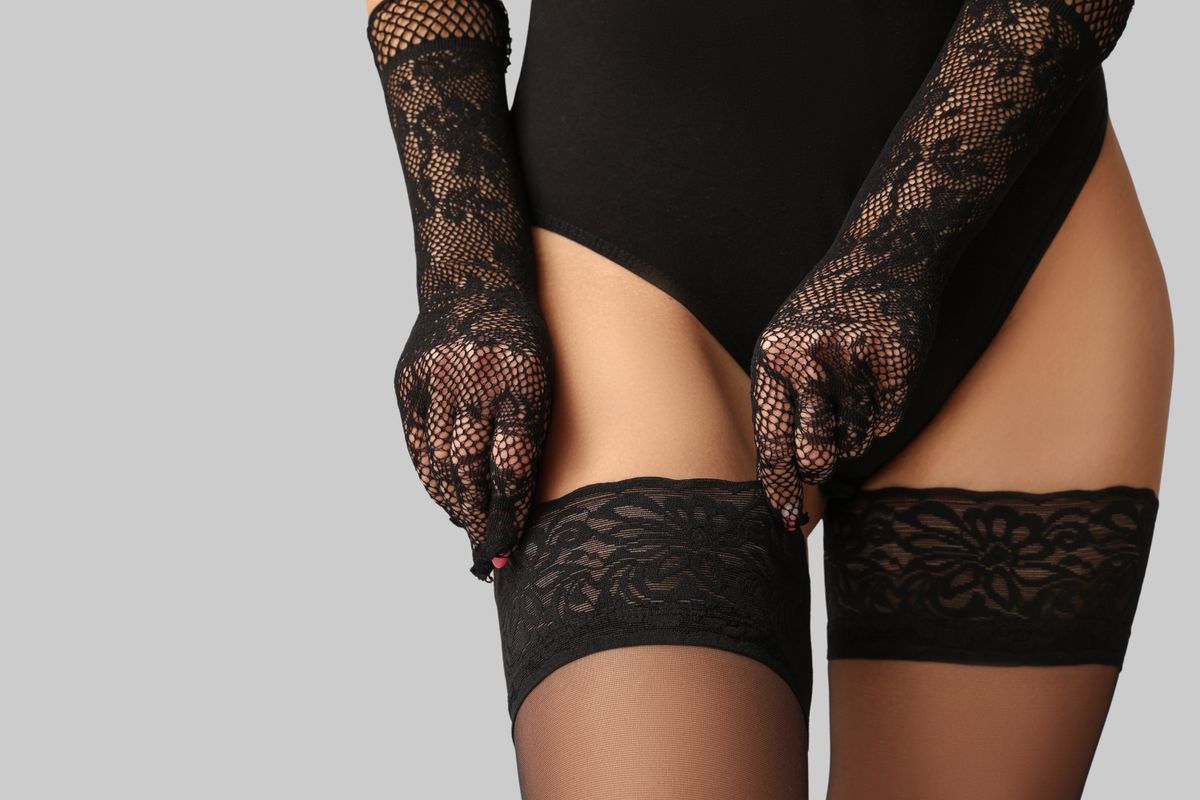 szexi fekete csipkés fehérnemű a szexi női fehérneműk illusztrálására