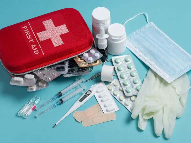 nyári elsősegély csomag