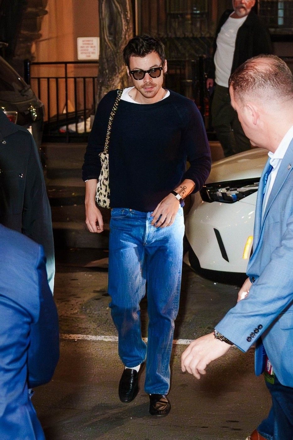 Harry Styles állatmintás táskája