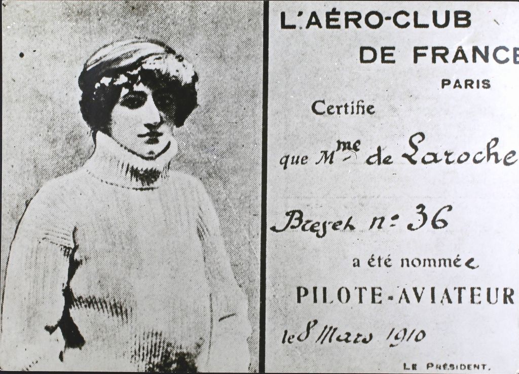Raymonde de Laroche női pilóta engedélye.