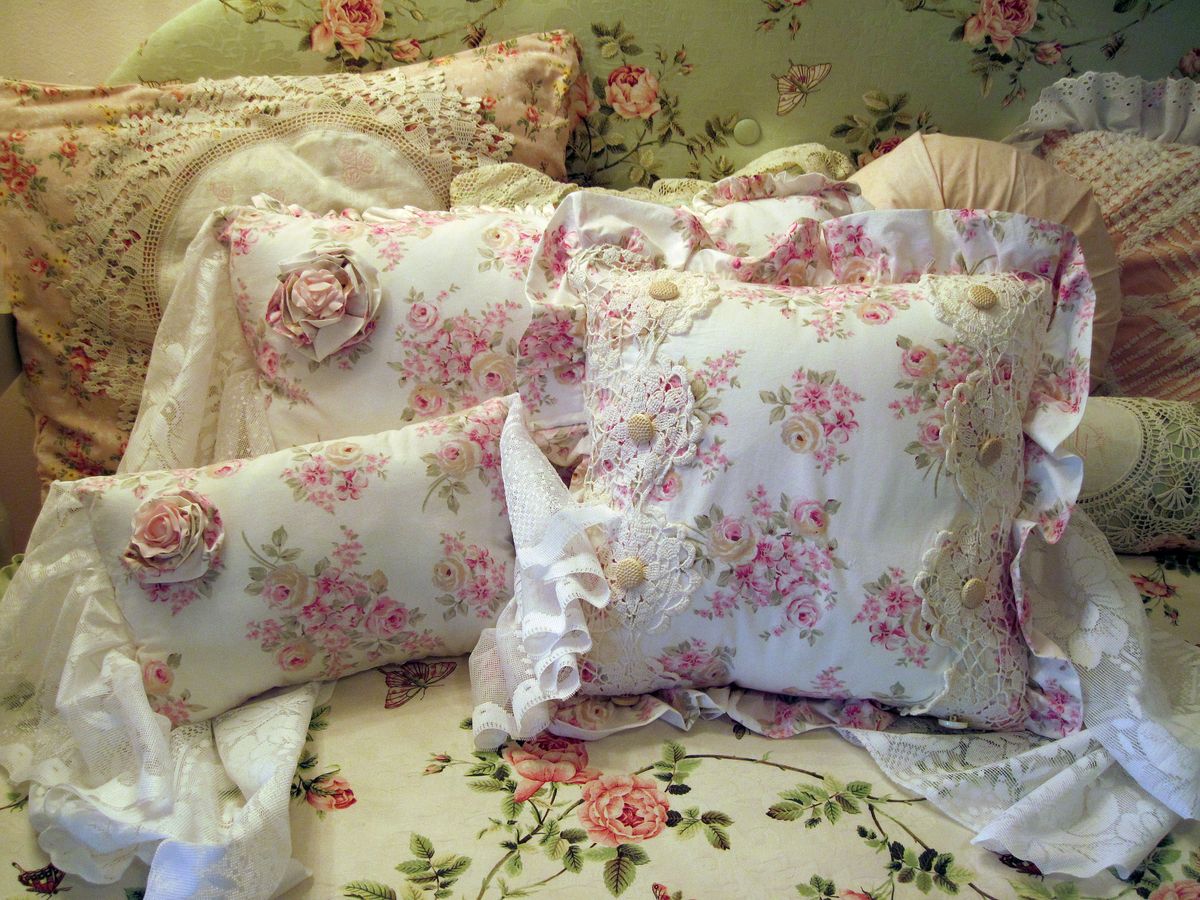 Rózsák és fodrok: a shabby chic esszenciája