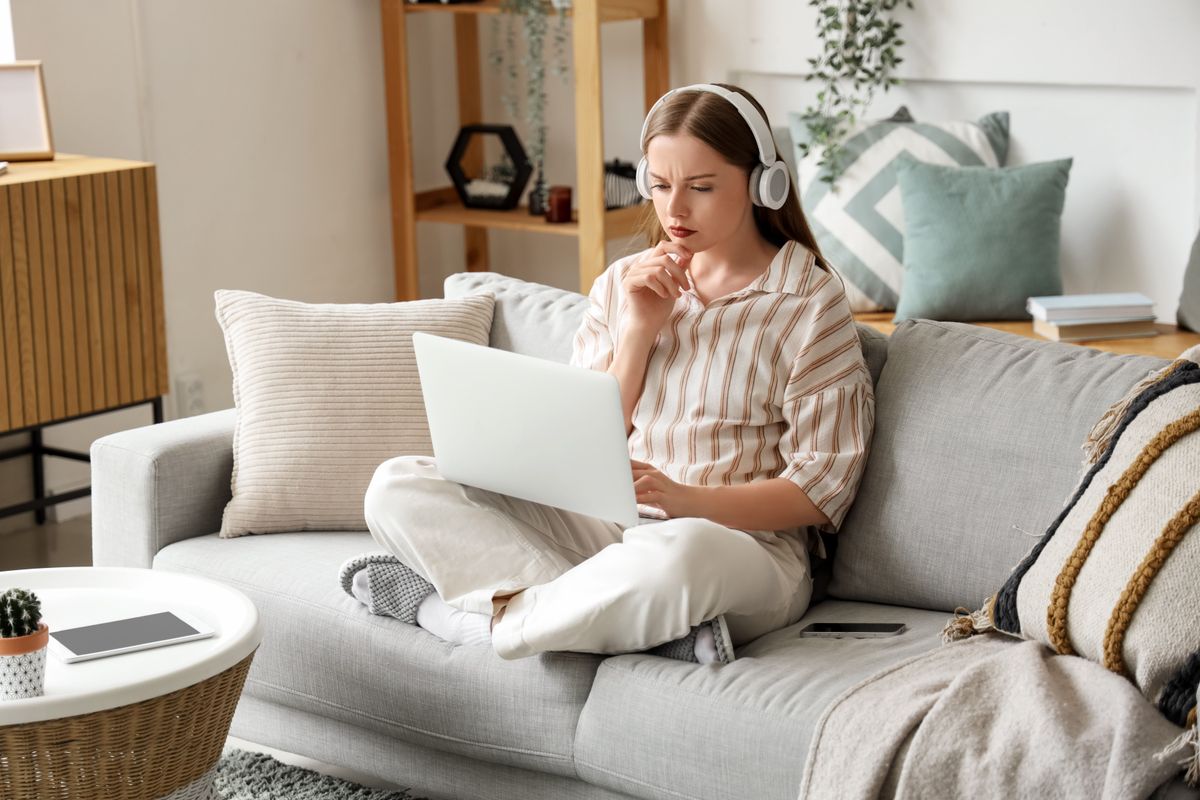 Ez a helyesírási kvíz megmutatja, mennyire biztos a j és ly használatod a mindennapi szavakban.