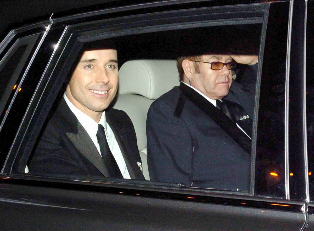 Brooklyn Beckham és keresztapja, Elton John