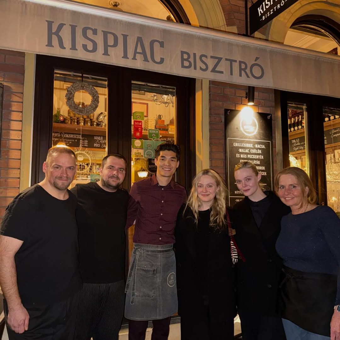 Dakota és Elle Fanning Budapesten