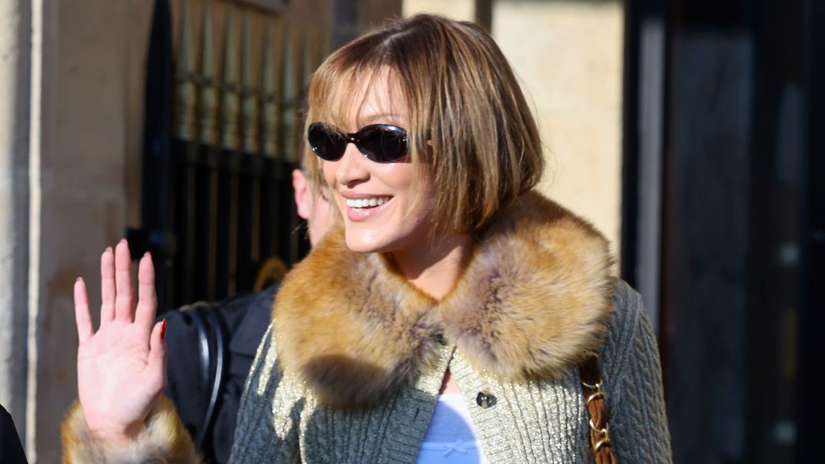 Bella Hadidnak a bob frizura is remekül állna.