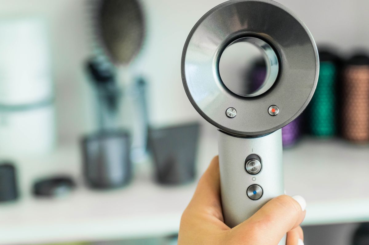 szépségápolási eszközök, hajszárító