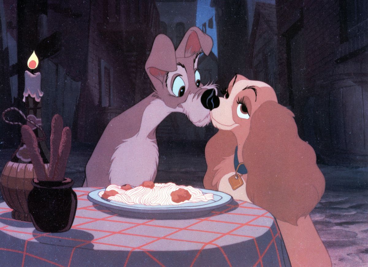 A rajzfilmes állatszerelmek legismertebb tagajai: Suzie és Tekergő.