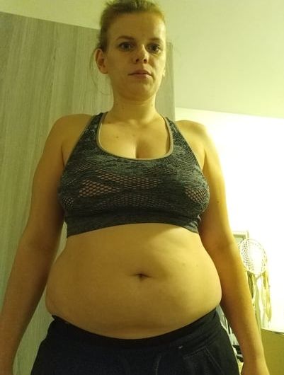 életmódváltás előtti képen az édesanya.