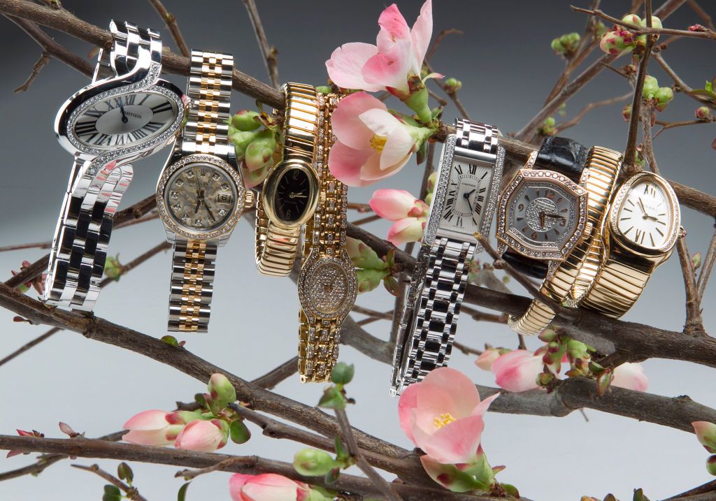 Karóra 2026, a legszebb karórák faágon