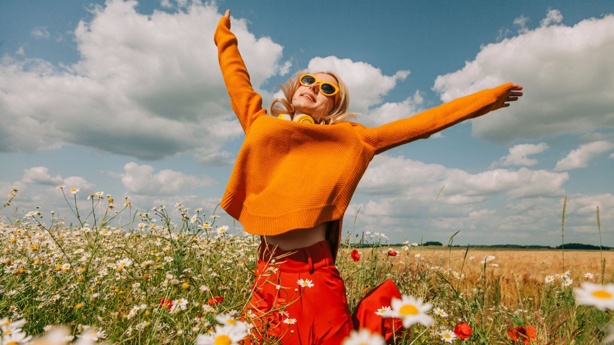 Napi horoszkóp 2026. március 22.: az Oroszlán legyőzi a bizonytalanságot, a Skorpió kitárulkozik