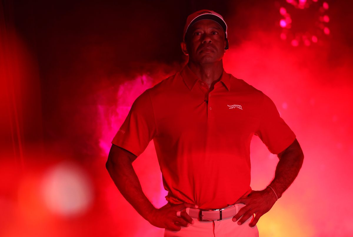 Tiger Woods autóbalesetet szenvedett: a sportoló nem sérült meg.