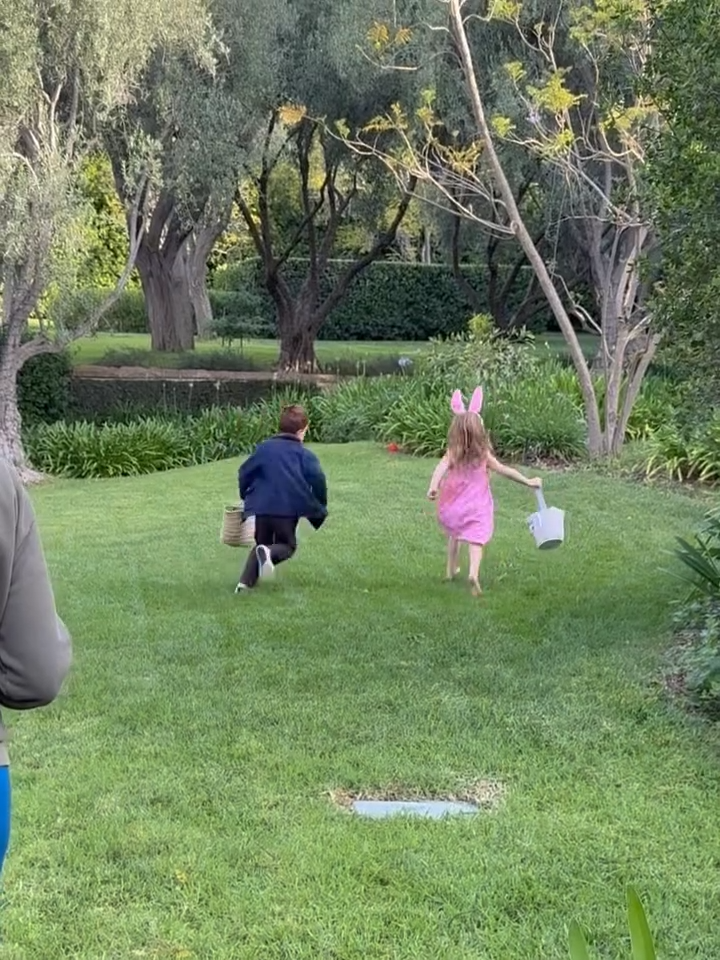 Harry herceg és Meghan Markle gyerekei, Archie és Lilibet nagyon élvezték a húsvéti ajándékkeresést