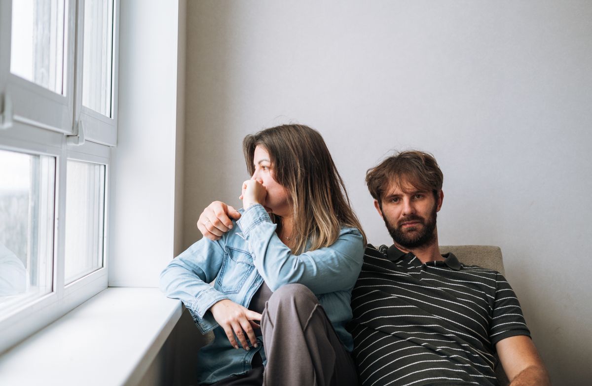 Egy házaspár párkapcsolata megromlott. 