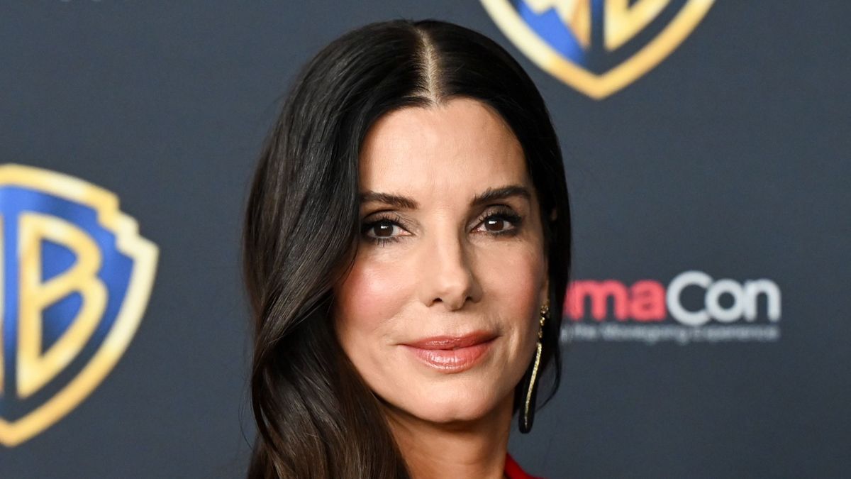 Sandra Bullock korábban tudatosan tartotta távol magát a közösségi médiától. 