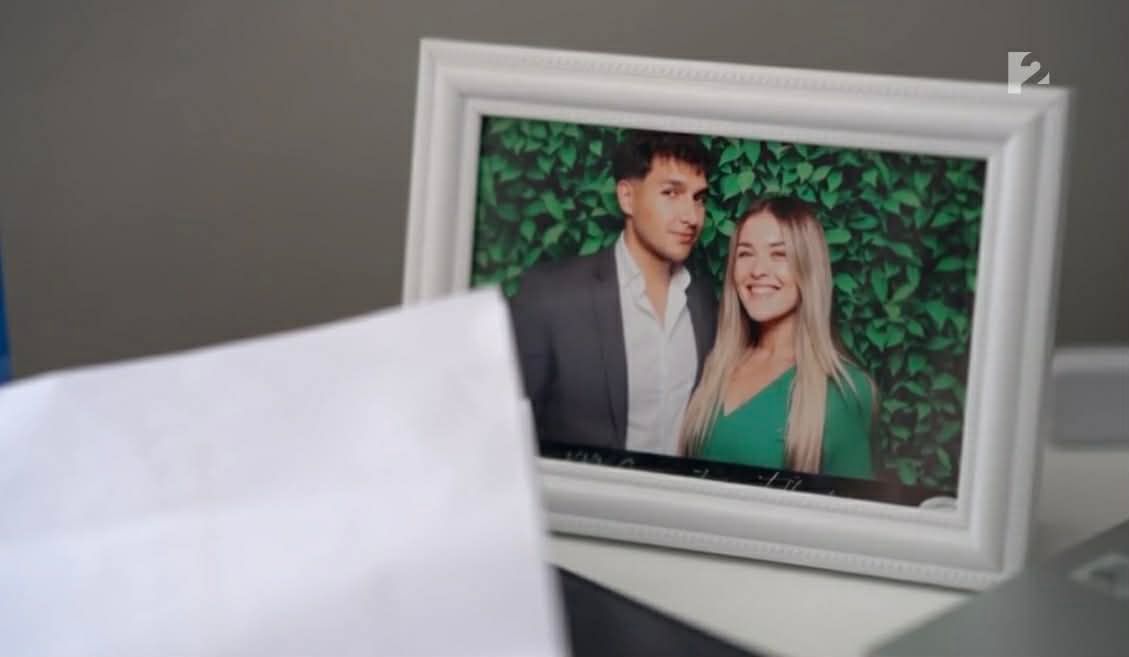 A mi történetünk,  Kolozsi Ádám és menyasszonya, Eszter.