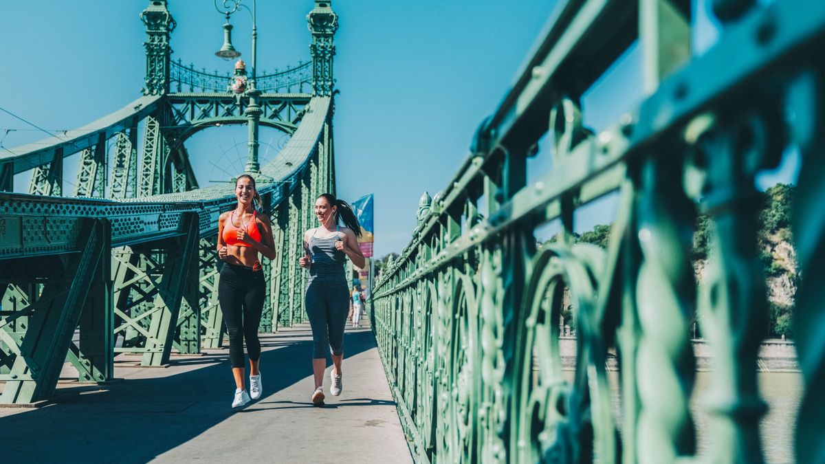Young women sports training in the city
