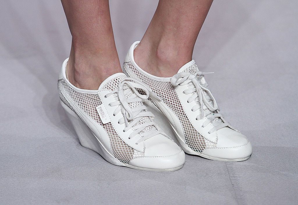 Nyári éktalpú sneaker. 
