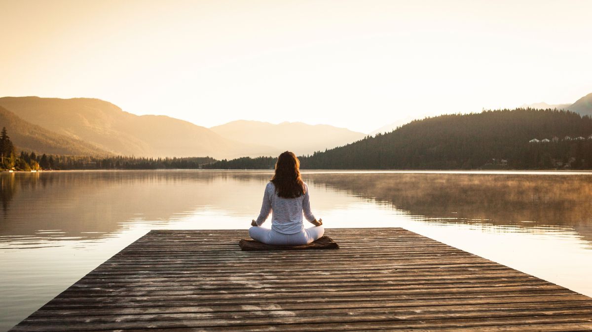 Napi horoszkóp 2026. április 13.: a Bika elűzi a toxikus embereket, a Halak lendületbe jön