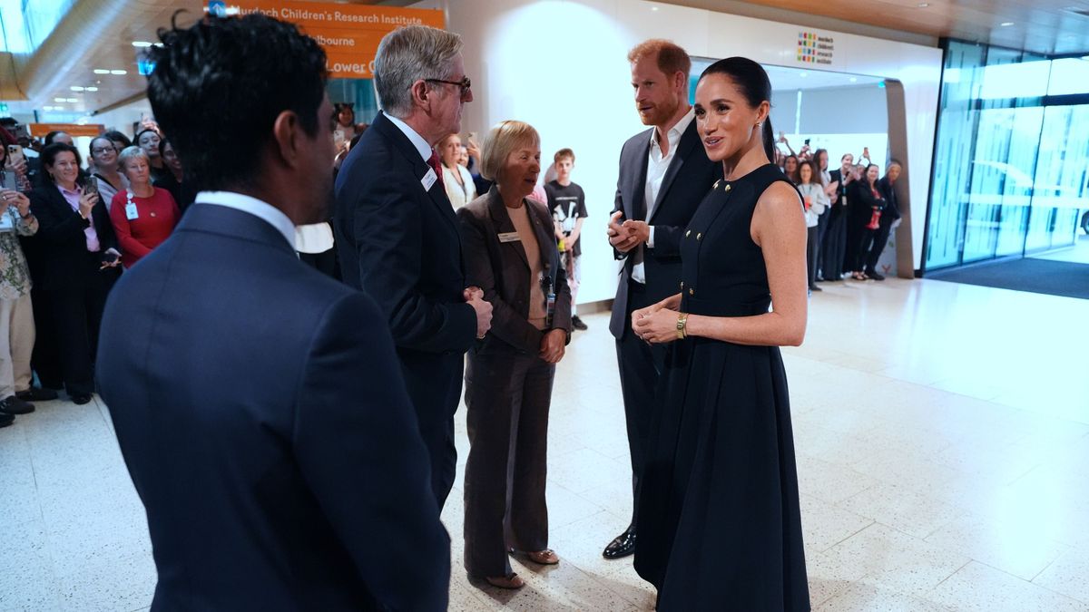 Harry herceg és Meghan Markle abba a kórházba látogatott el, ahol korábban Diana hercegné is járt