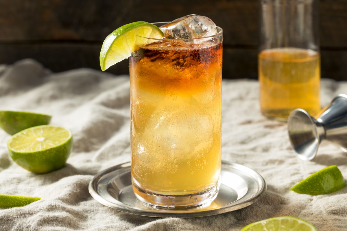 Dark ’n’ Stormy koktél