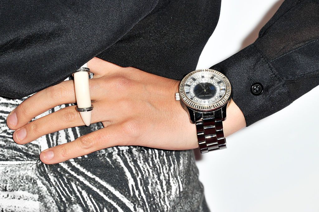 Márkás női karóra