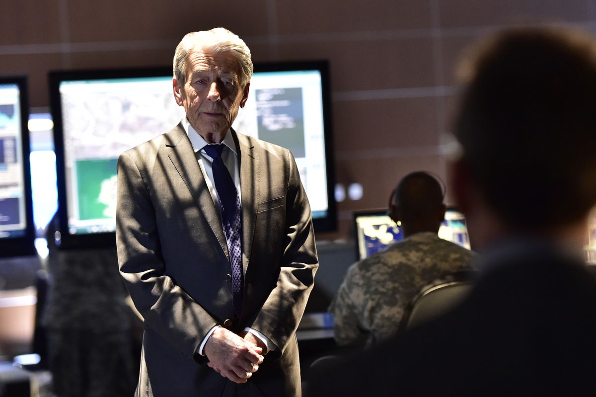 John Nolan A célszemély című sorozatban.