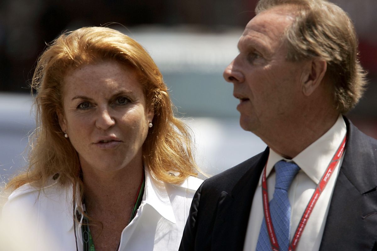 Sarah Ferguson és Paddy McNally.