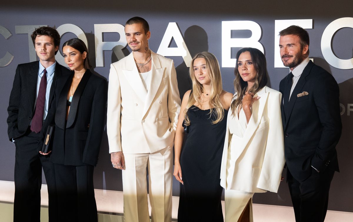 A fotón David Beckham a családjával látható.