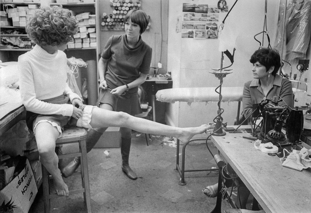Mary Quant a női miniszoknya megálmodója a képen