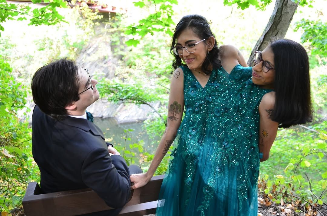 A sziámi ikrek egyike, Carmen Andrade 2024 októberében ment férjhez.