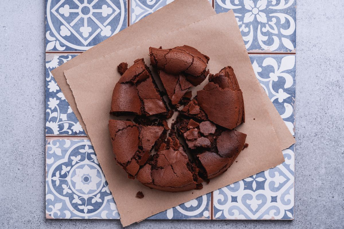 A brownie-recept alapján készült sütemény.