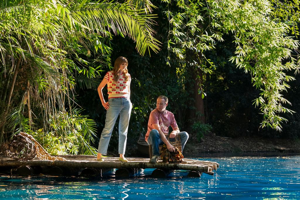 Új Agymenők spinoff: Stuart Fails to Save the Universe