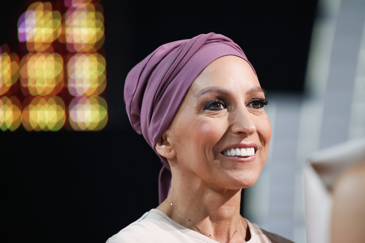 Rubint Réka kopaszon