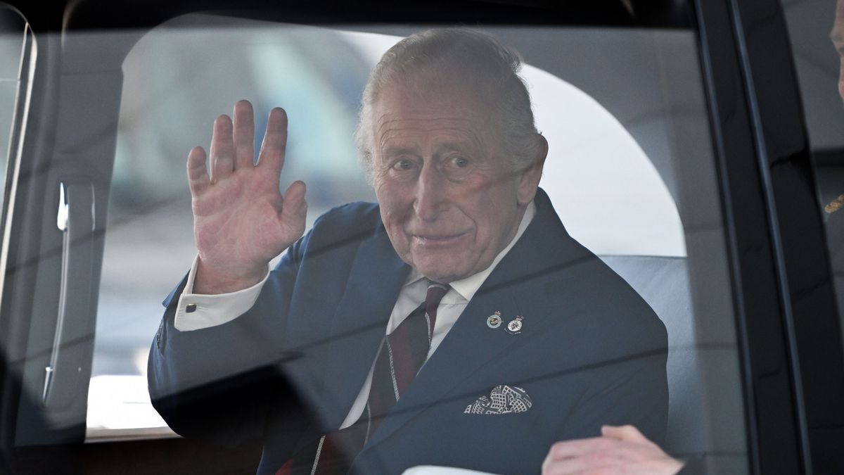 III. Károly király halálhírét keltette egy brit rádió