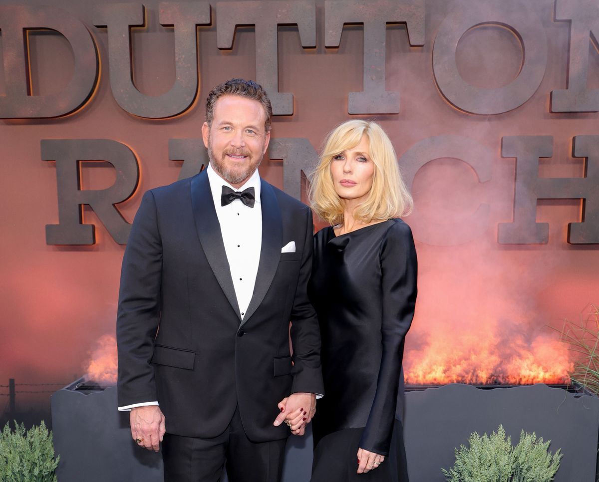 Cole Hauser és Kelly Reilly a Dutton Birtok New York-i premierjén