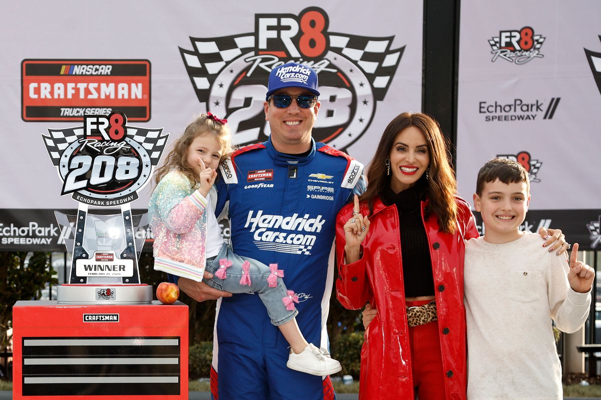  Kyle Busch 41 éves volt.