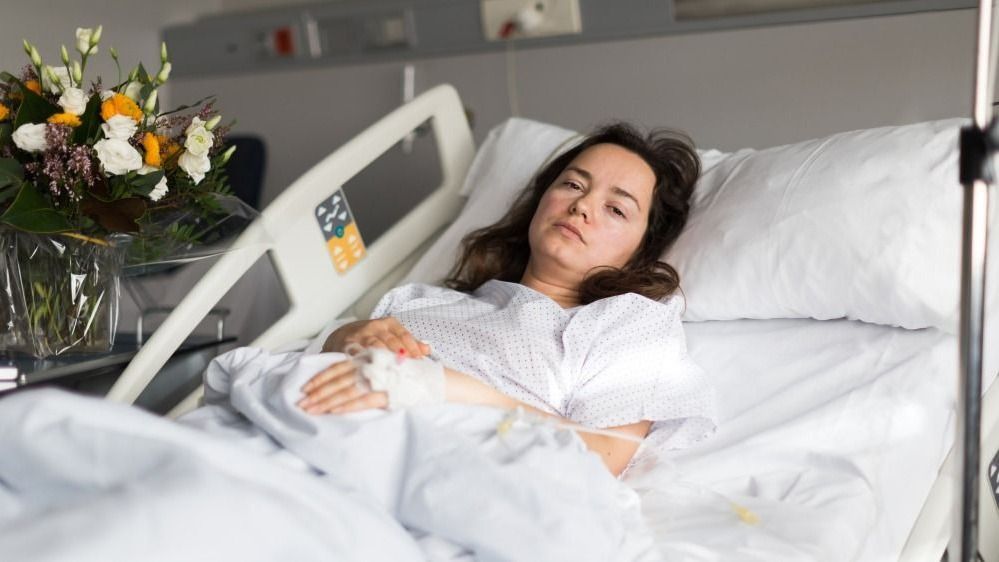 Csókbetegség miatt kórházban a nő