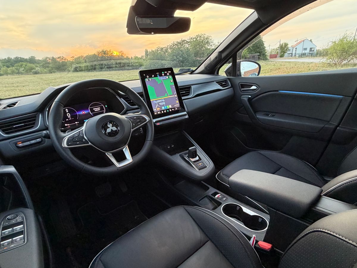 Mitsubishi Grandis teszt: egy kép az autó belsejéről.