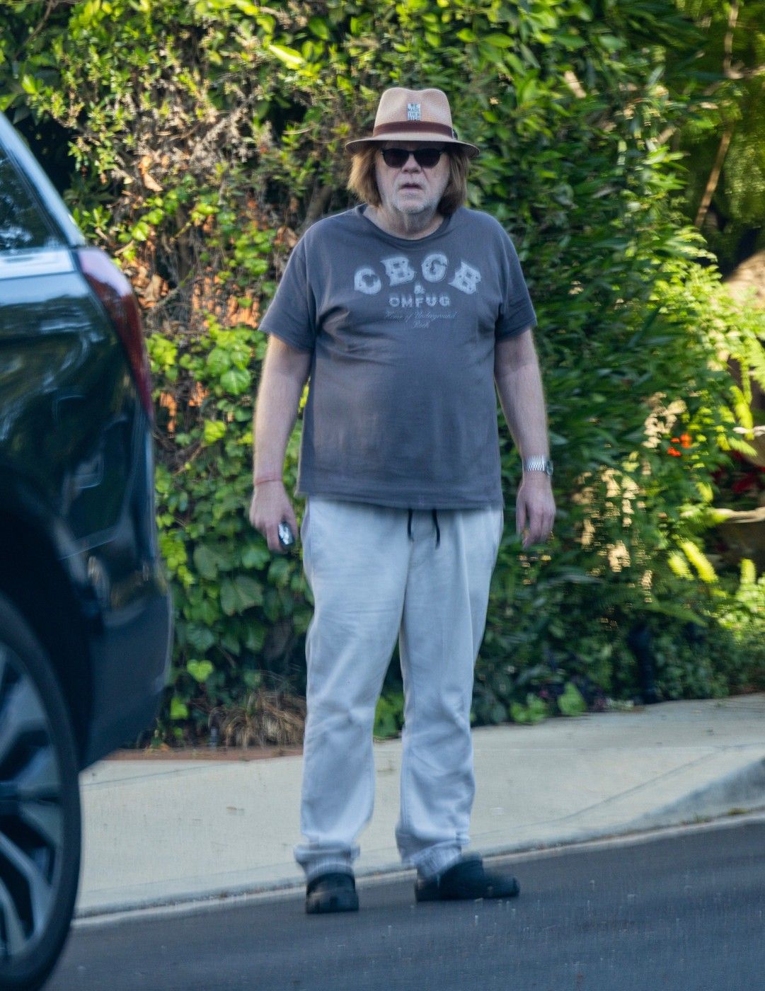 *EXCLUSIVE* Sherman Oaks, CA CSI: Miami star David Caruso was seen wearing casual attire as he checked his car outside his home during a quiet day in Sherman Oaks.
*UK Clients - Pictures Containing Children
Please Pixelate Face Prior To Publication*,Image: 1100440577, License: Rights-managed, Restrictions: , Model Release: no , Pictured: David Caruso