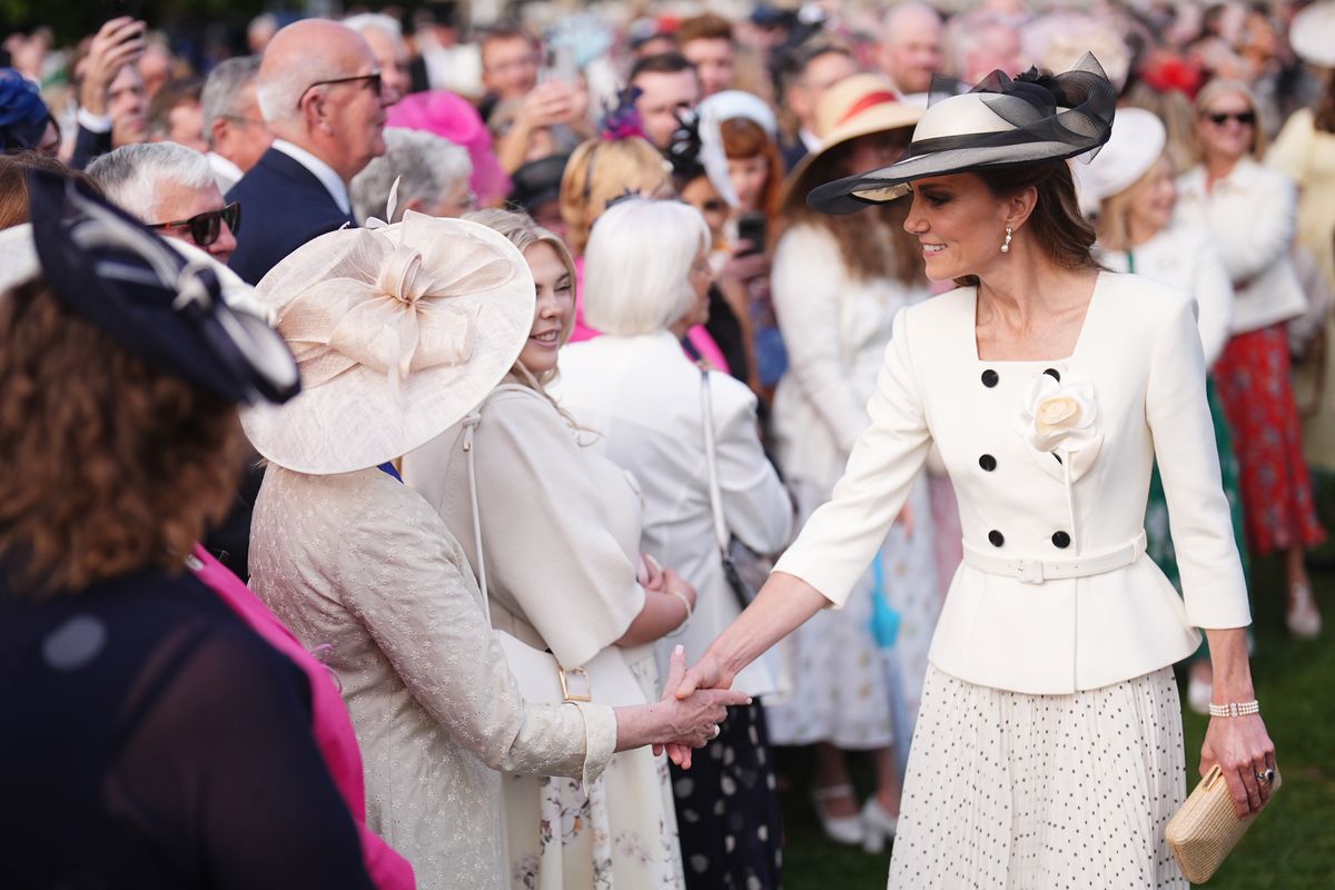 Katalin hercegné káprázatosan nézett ki krémszínű outfitben.