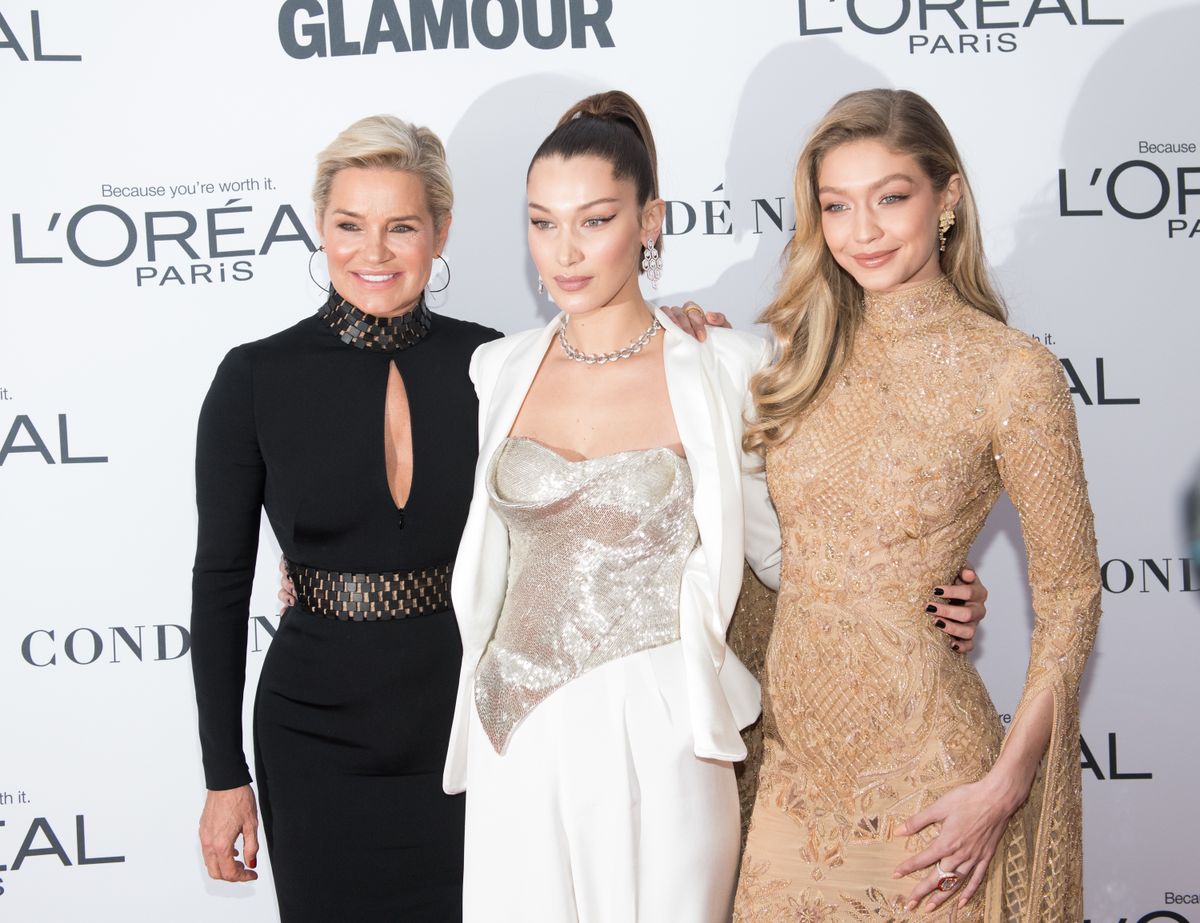 Yolanda Hadid és két gyönyörű lánya, Bella Hadid és Gigi Hadid