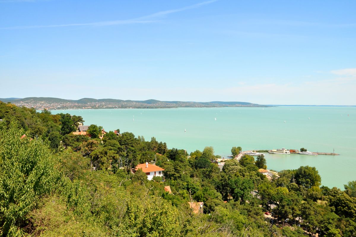 Rejtélyes sziget a Balatonon