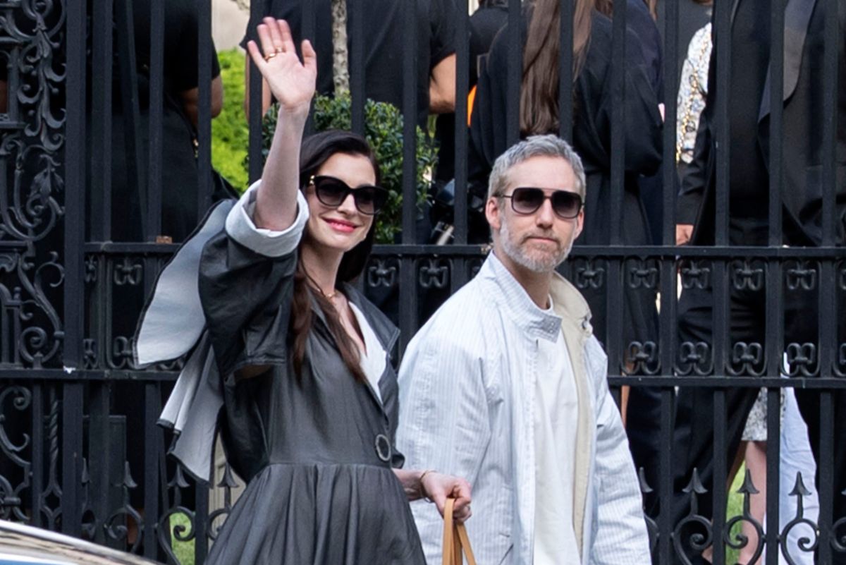 Anne Hathaway és Adam Shulman háromgyermekes pár lesznek nemsokára.