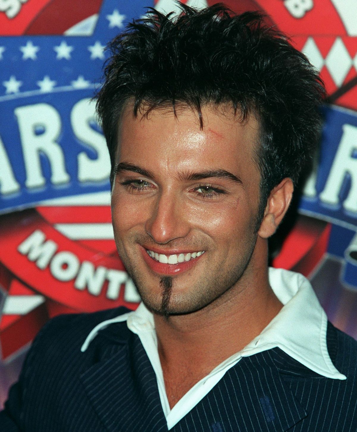 Tarkan nemzetközi karrierje csúcsán 1999-ben.