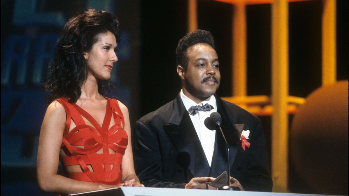 Peabo Bryson és Céline Dion Grammy-díjat kapnak. 