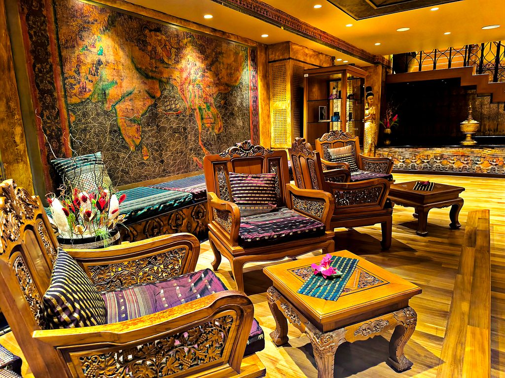 Wai Thai Center