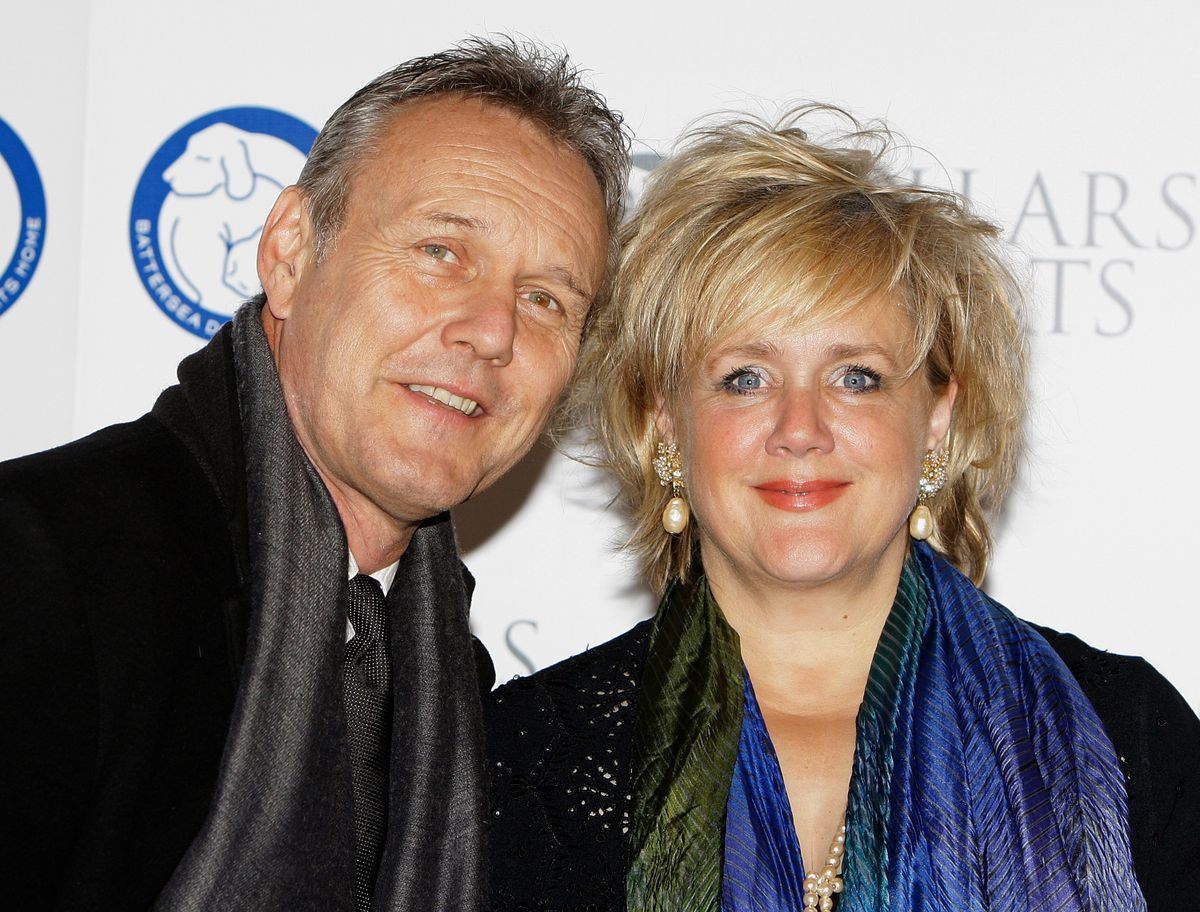 Meghalt Anthony Head: a színész néhány hónappal korábban vesztette el az élettársát, Sarah Fishert, a gyász pedig legyengítette az egészségét