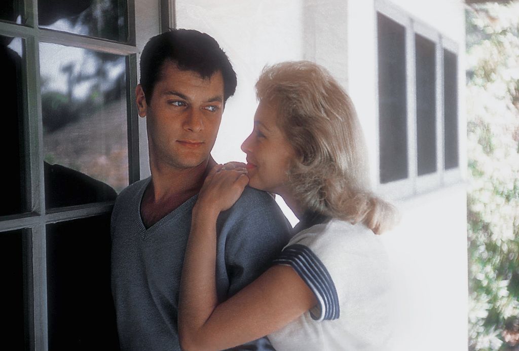 Amíg Janet Leigh volt a felesége, 5 filmet forgattak együtt. Az '50-es évek álompárjának számítottak.