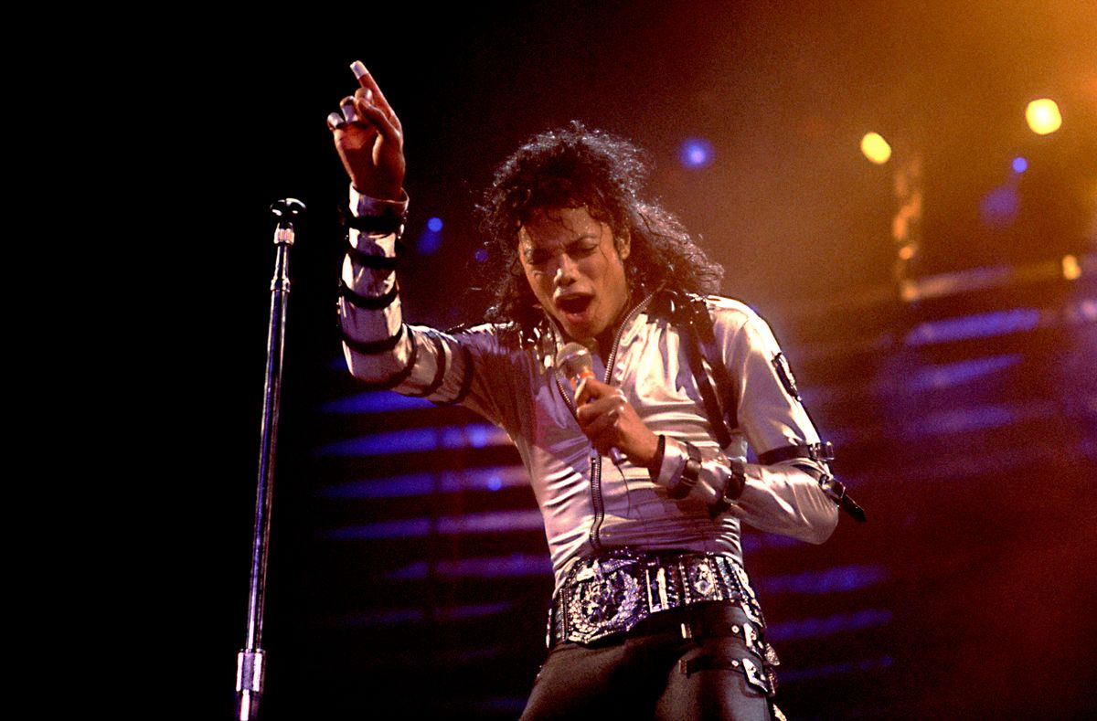 Michael Jackson koncert közben. 